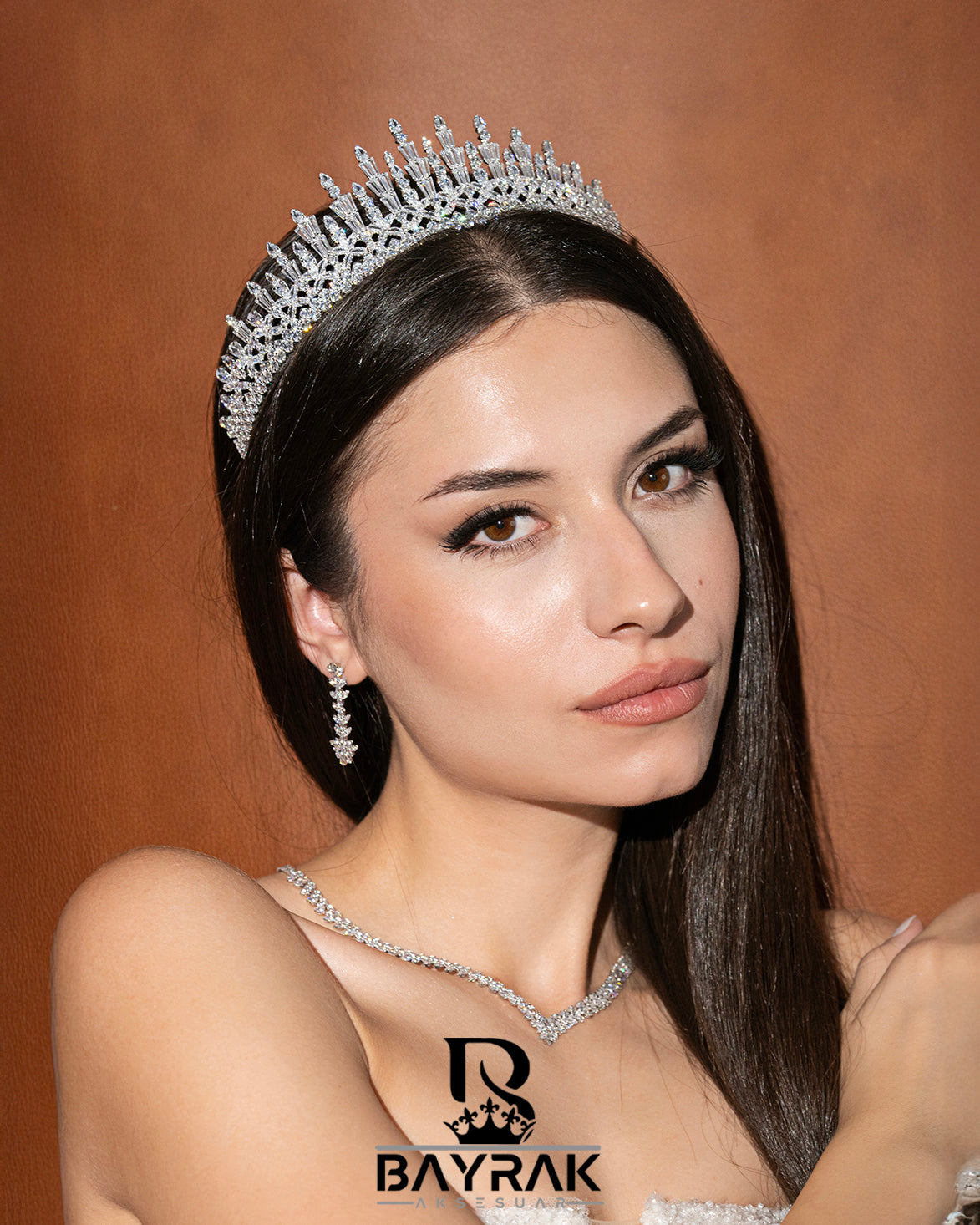 LB 2650 Crystal-Style Bridal Headpiece product photo 1