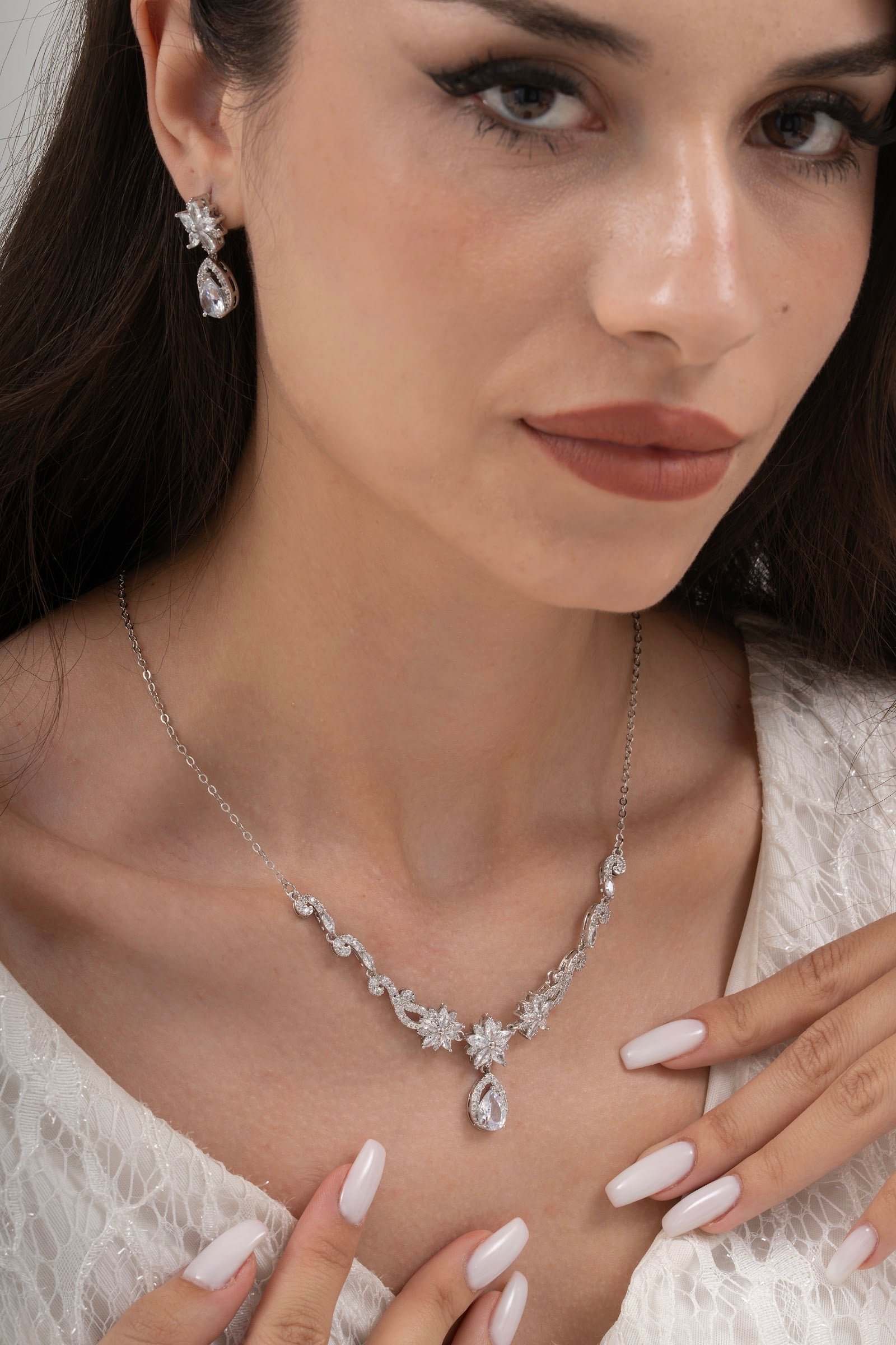 MİREL 7174 Zirkon Taşlı Gelin Seti Fashion Jewelry Set product photo 1