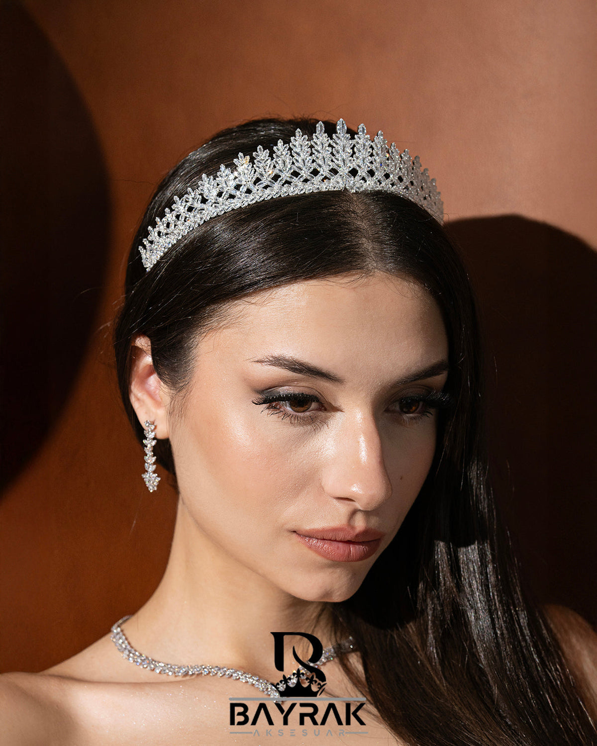 LB 2610 Crystal-Style Bridal Headpiece product photo 1