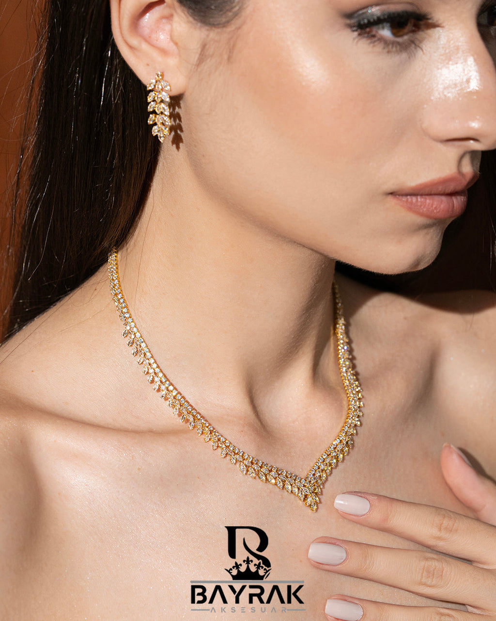 Ilaria 665 Crystal-Style Fashion Jewelry Set product photo 2
