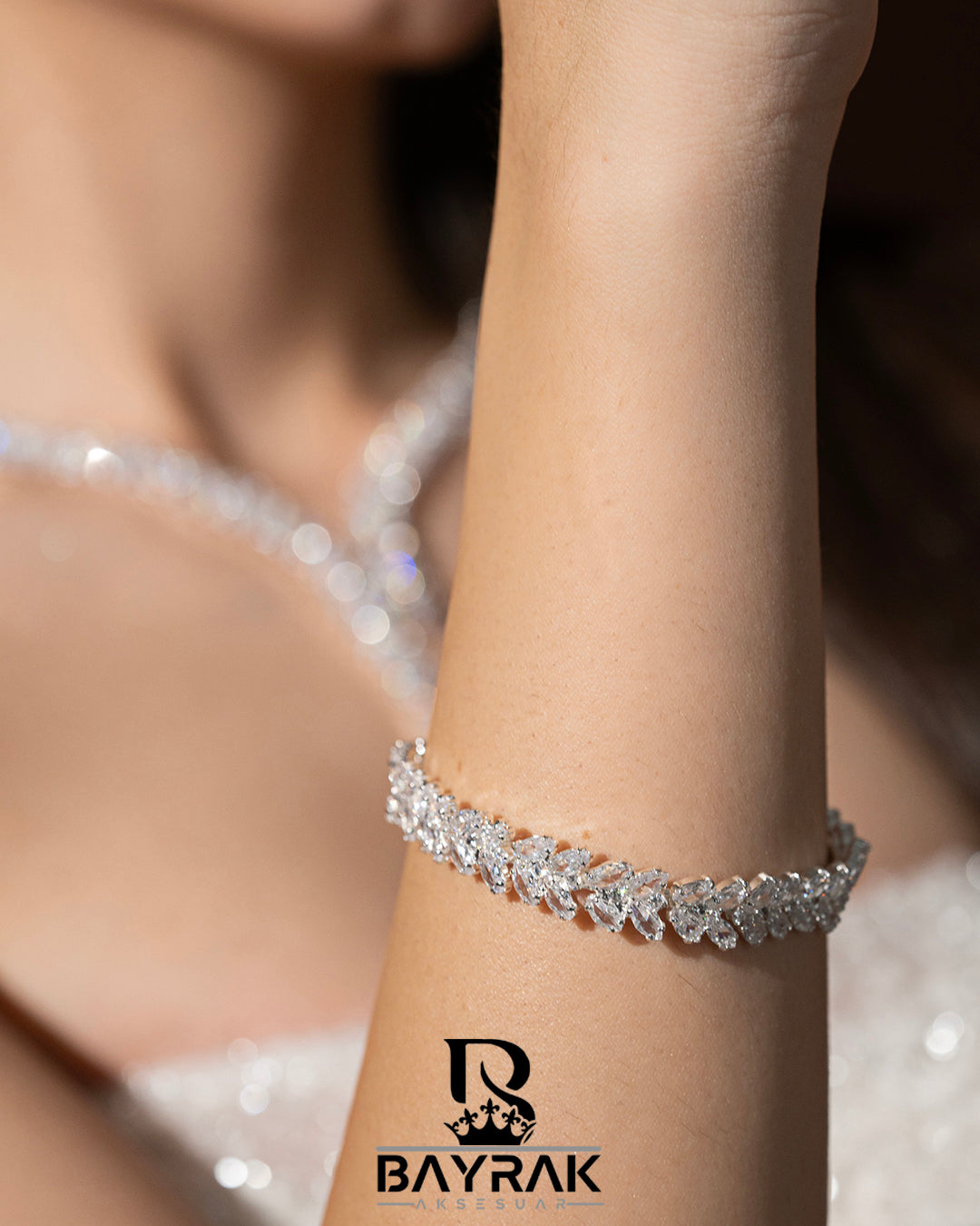 LB 2515 Crystal-Style Fashion Jewelry Set product photo 3