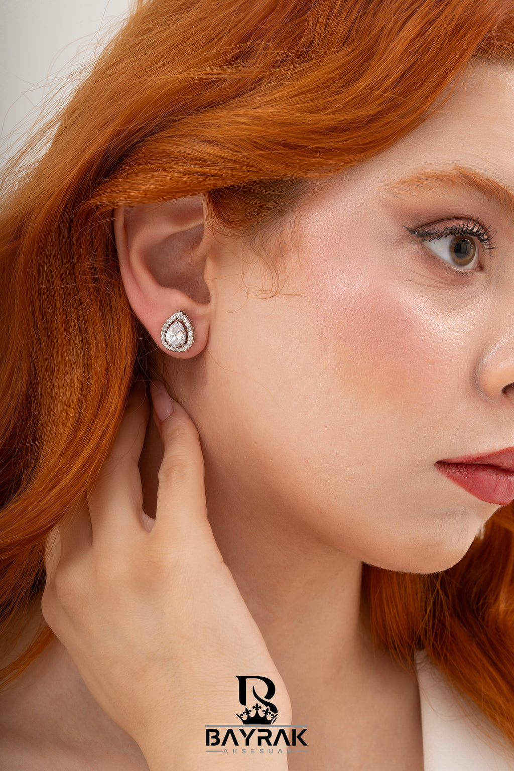 Elia -268- Crystal-Style Fashion Earrings product photo 2