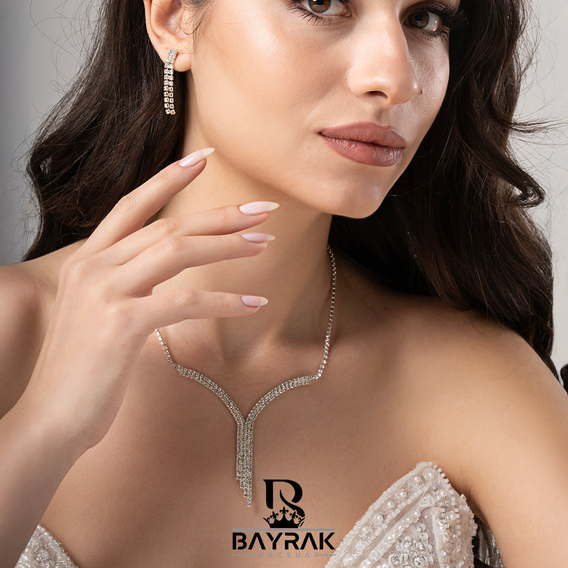 Lumos 911 Crystal-Style Fashion Jewelry Set product photo 2