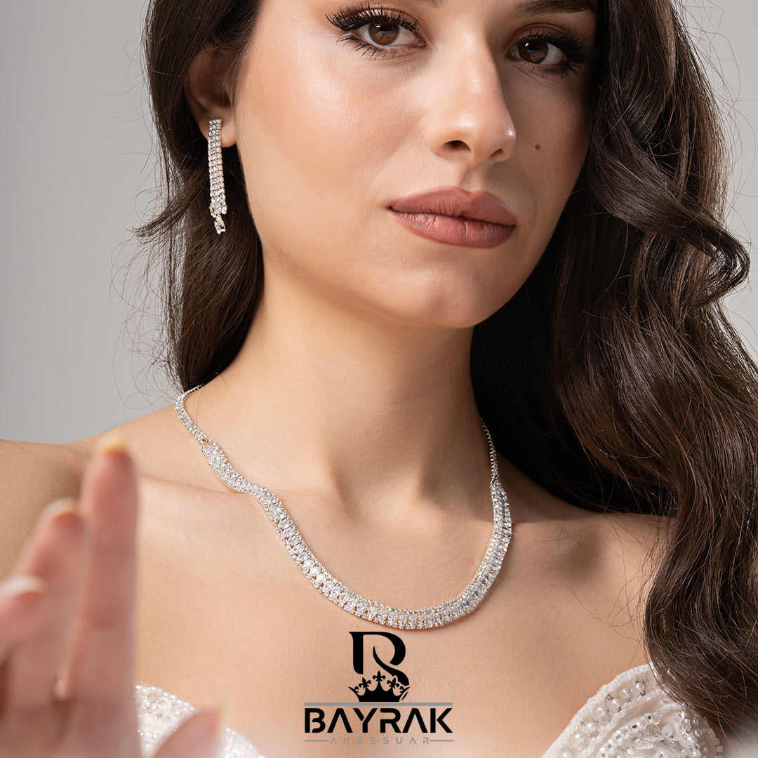 Ilaria 425- Crystal-Style Fashion Jewelry Set product photo 1