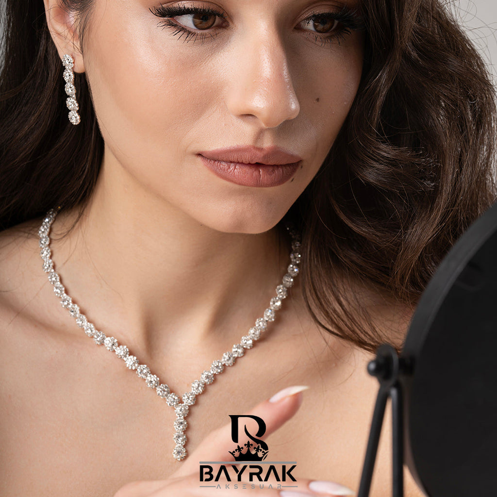 Aura -710- Crystal-Style Fashion Jewelry Set product photo 1