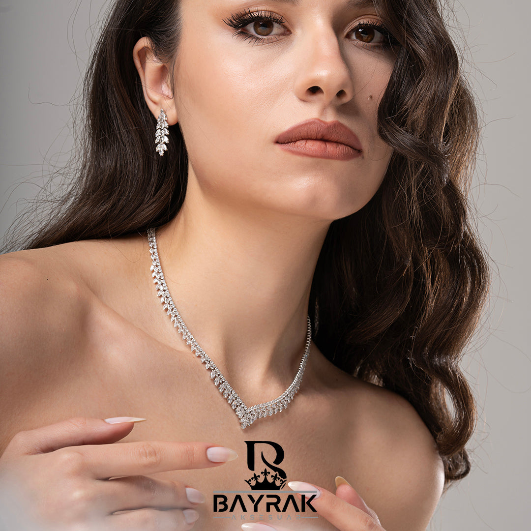 Ilaria 665 Crystal-Style Fashion Jewelry Set product photo 1