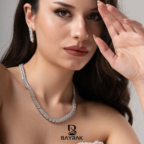 Aura -715- Crystal-Style Fashion Jewelry Set product photo 1