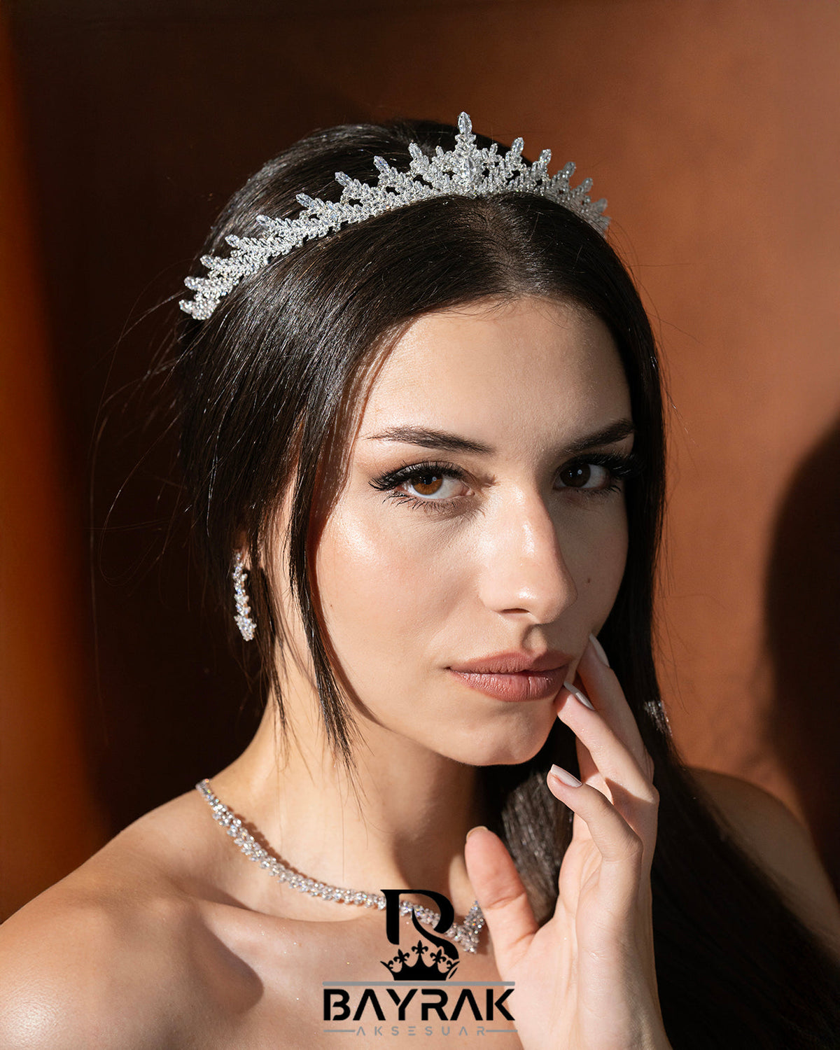 LB 2625 Crystal-Style Bridal Headpiece product photo 1