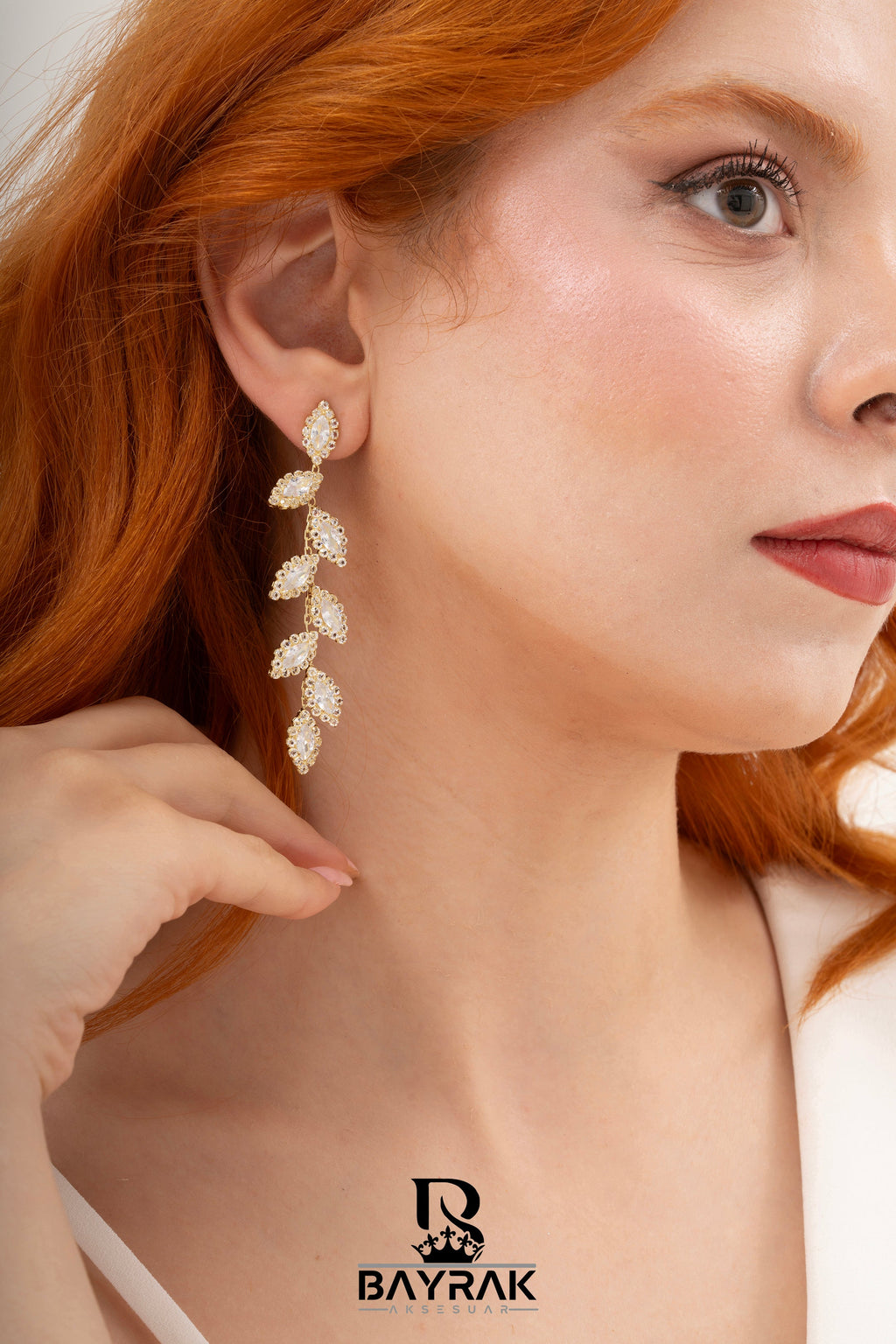 Elia -206- Crystal-Style Fashion Earrings product photo 4