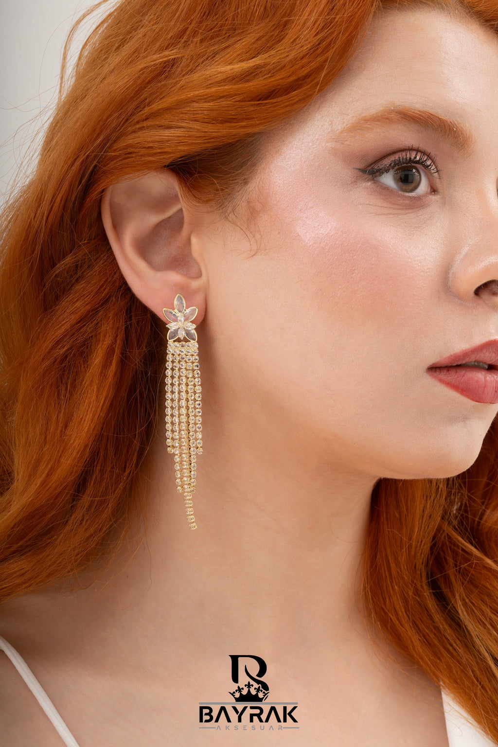 Elia -210- Crystal-Style Fashion Earrings product photo 4
