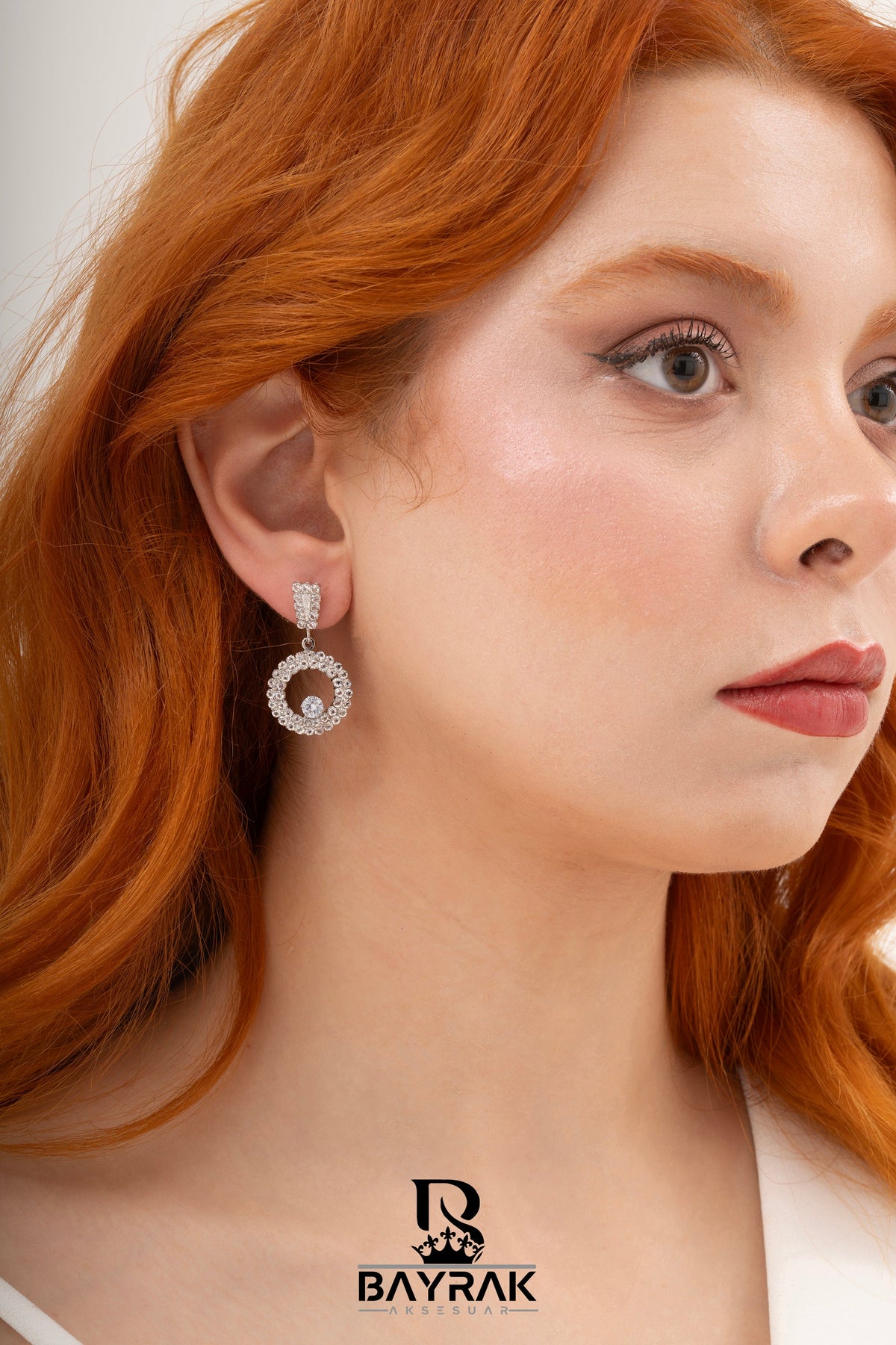 Elia -216- Crystal-Style Fashion Earrings product photo 2