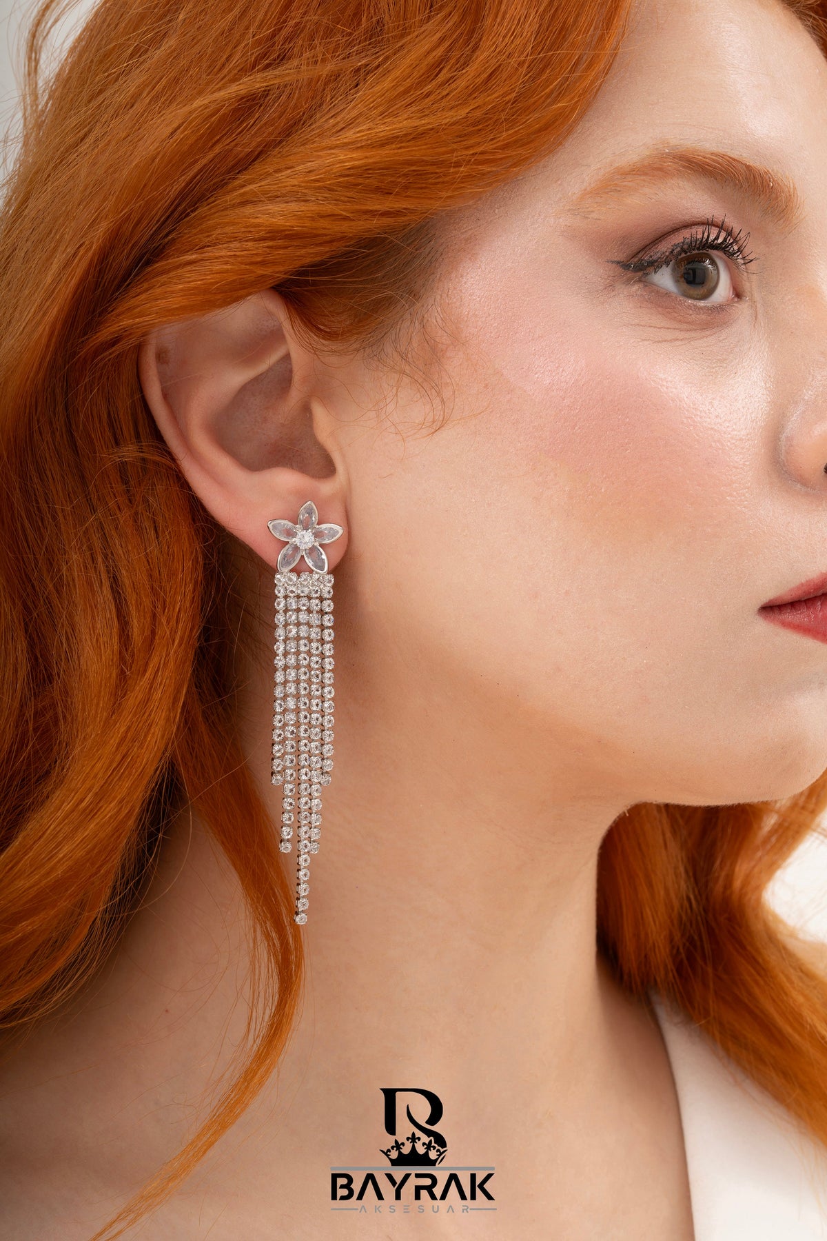 Elia -222- Crystal-Style Fashion Earrings product photo 2