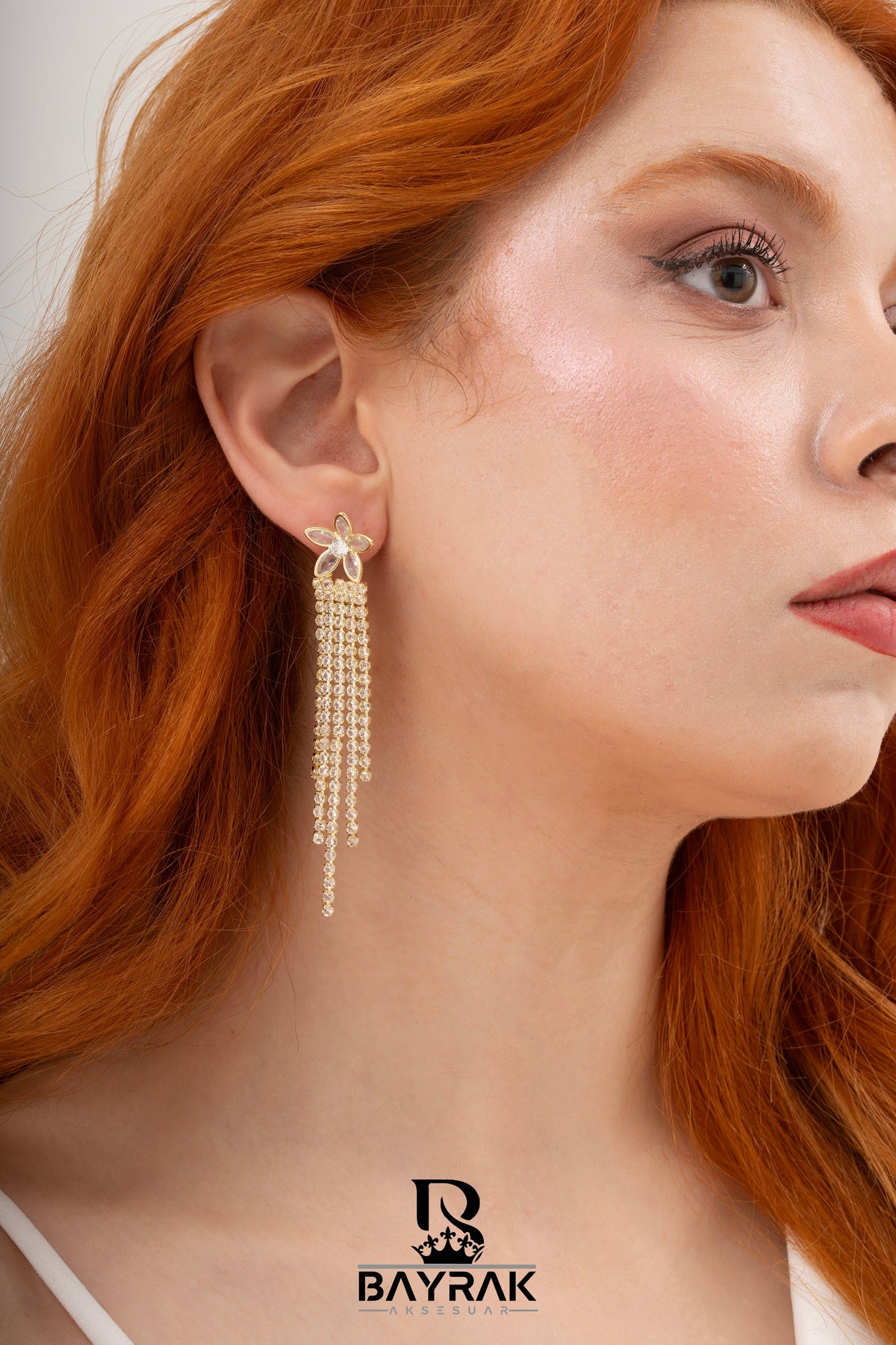 Elia -222- Crystal-Style Fashion Earrings product photo 4