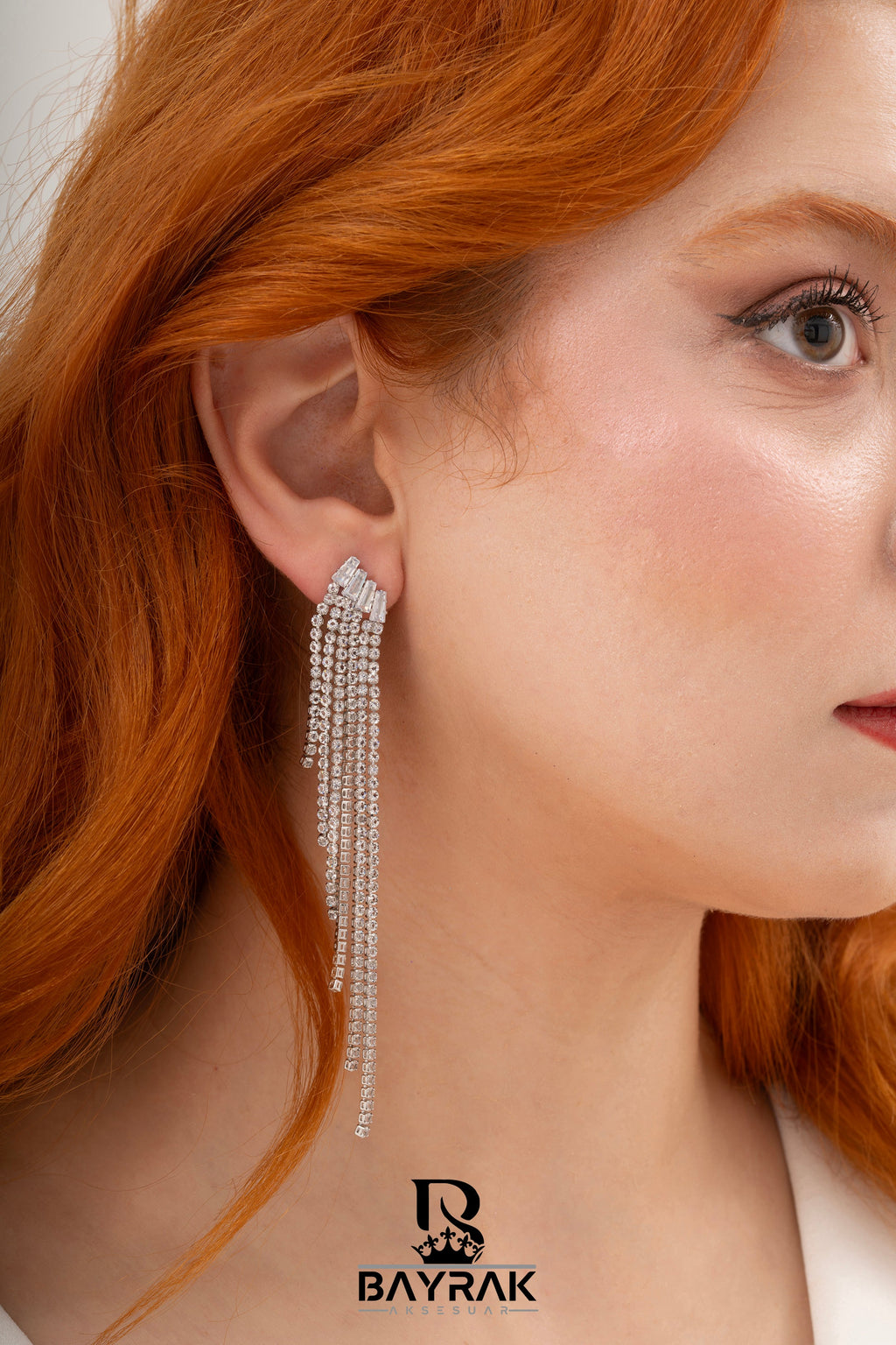 Elia -224- Crystal-Style Fashion Earrings product photo 2
