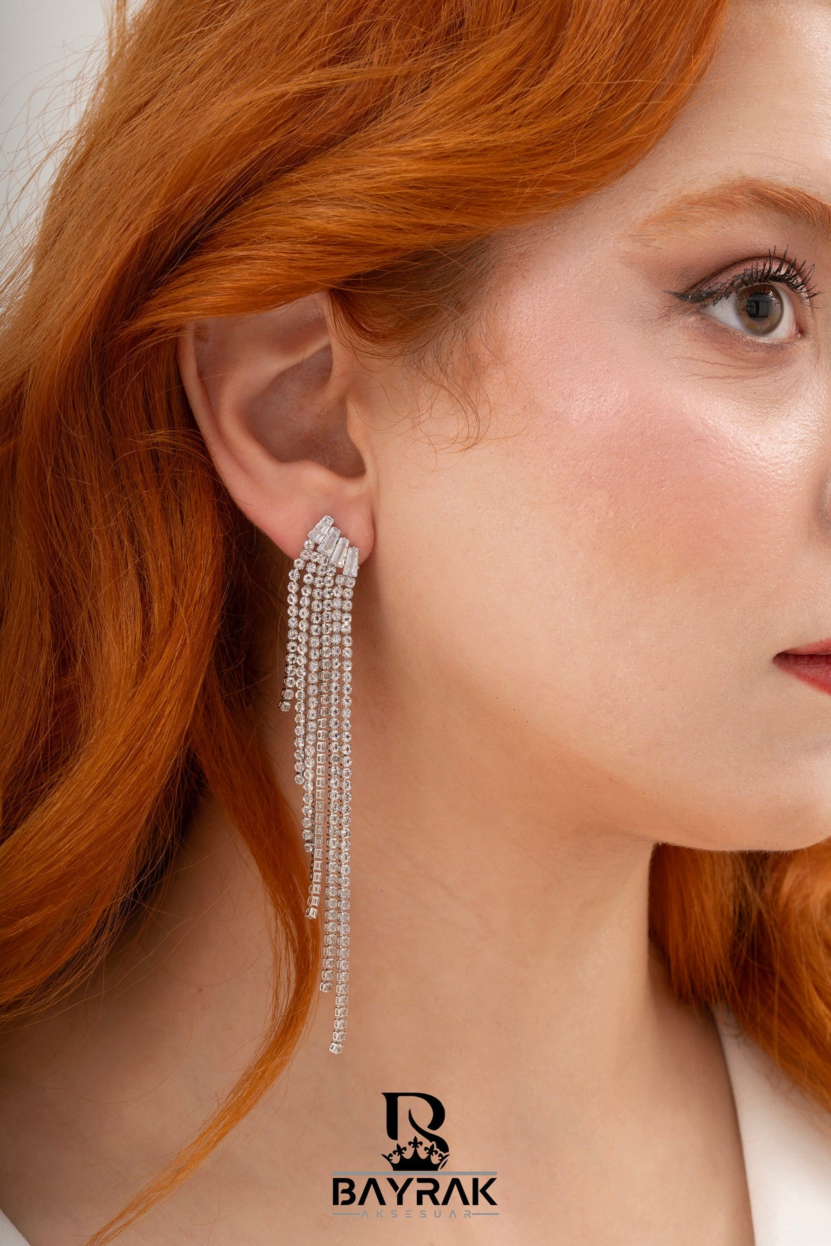 Elia -224- Crystal-Style Fashion Earrings product photo 2