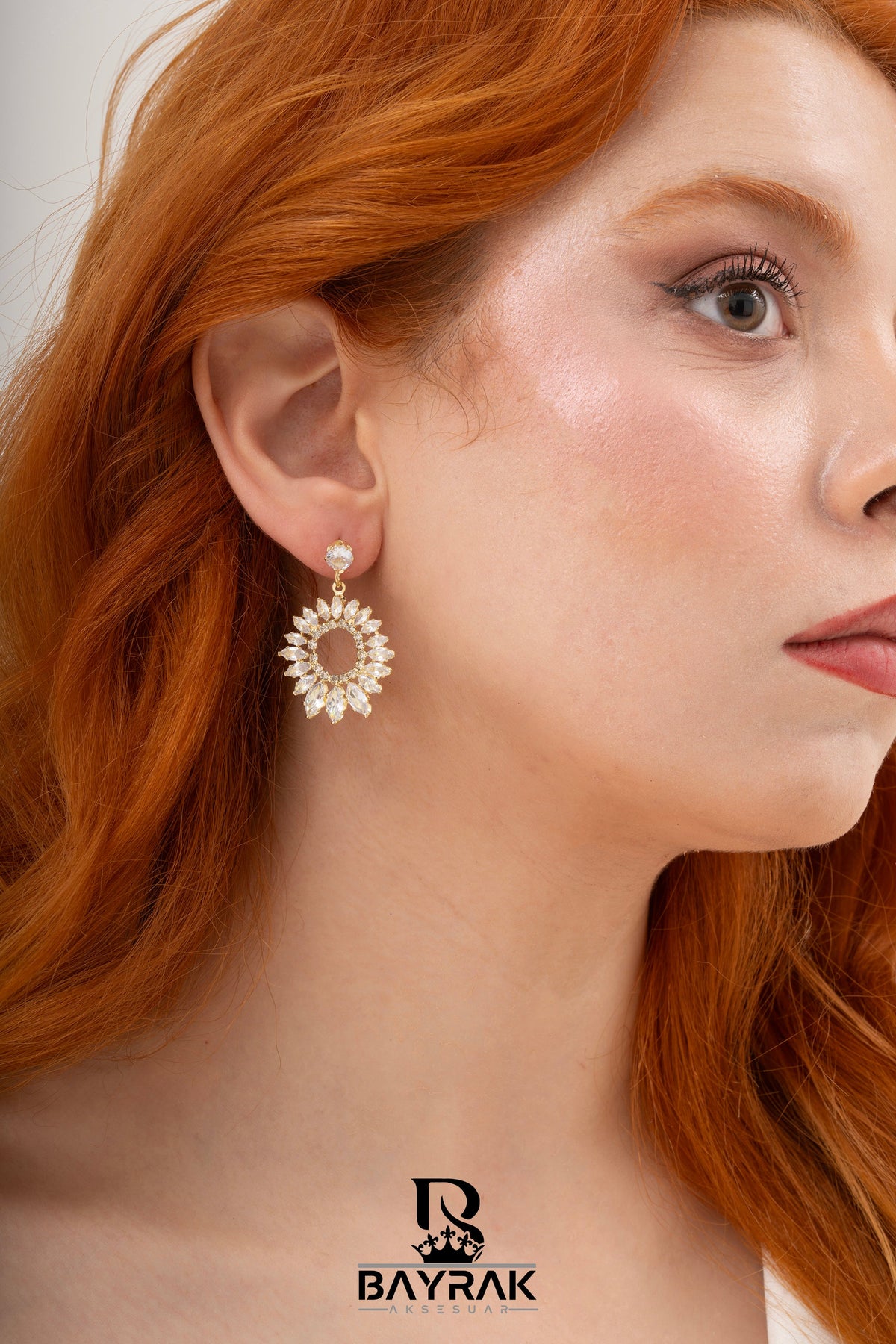 Elia -256- Crystal-Style Fashion Earrings product photo 4