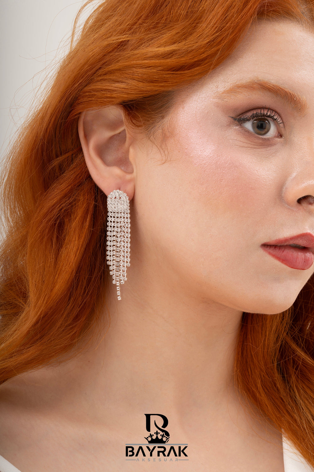 Elia -262- Crystal-Style Fashion Earrings product photo 2