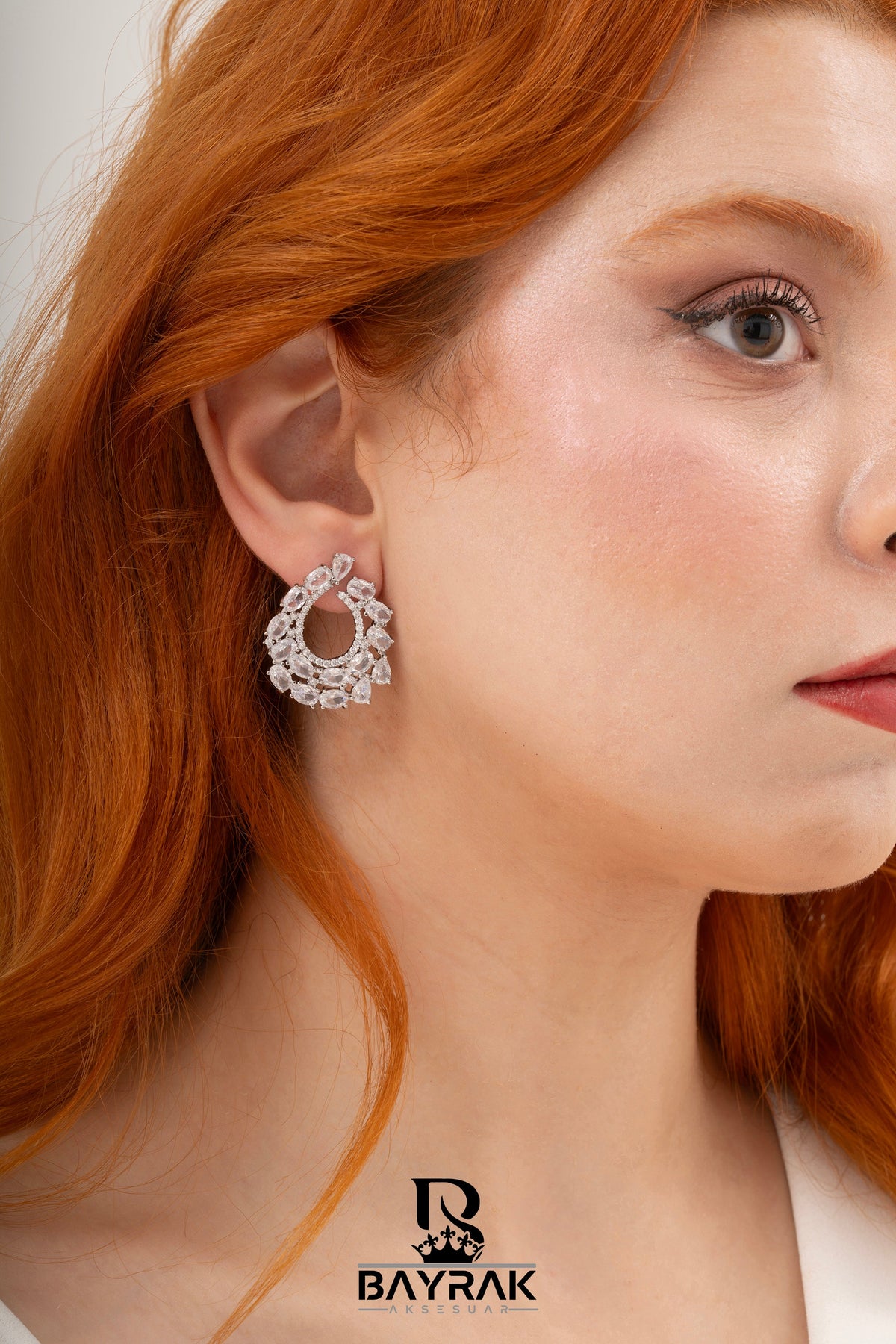 Elia -264- Crystal-Style Fashion Earrings product photo 2