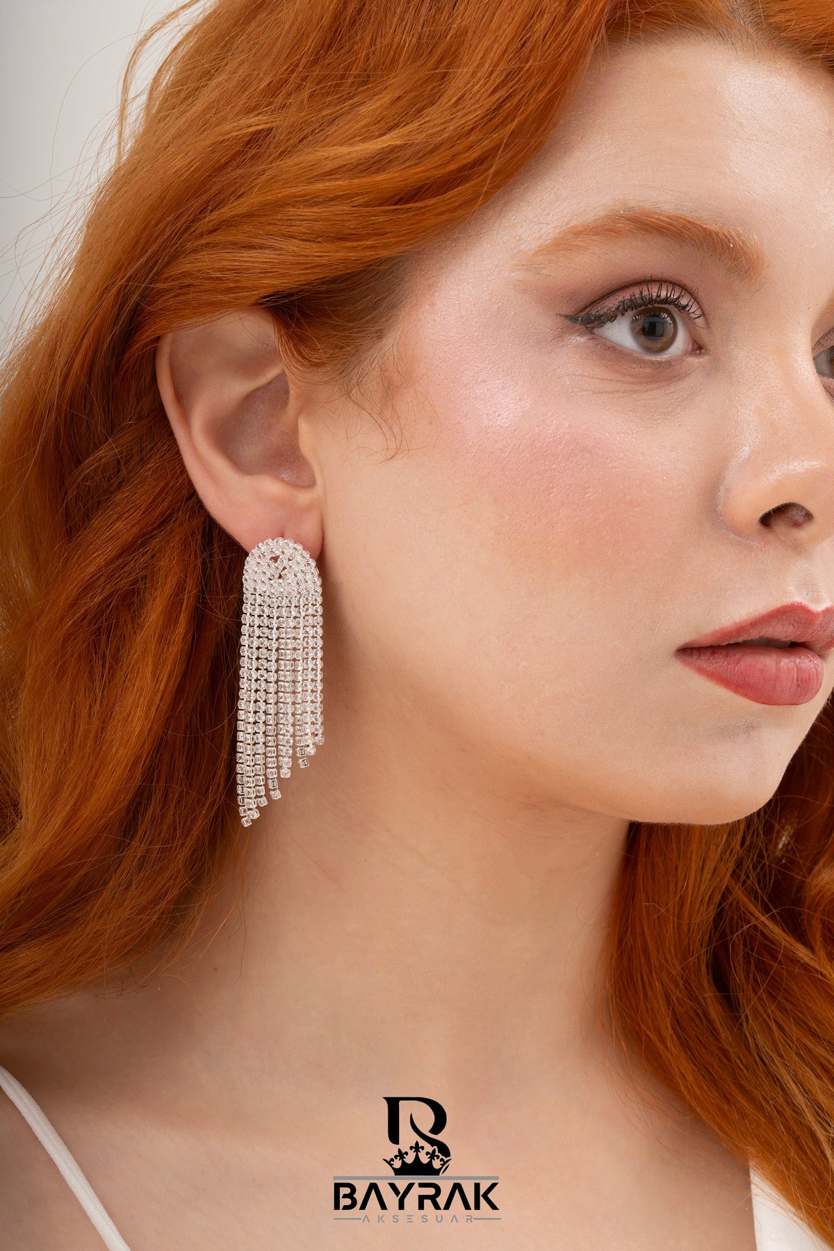 Elia -292- Crystal-Style Fashion Earrings product photo 2