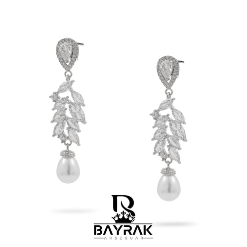 Elia -300- Crystal-Style Fashion Earrings product photo 1