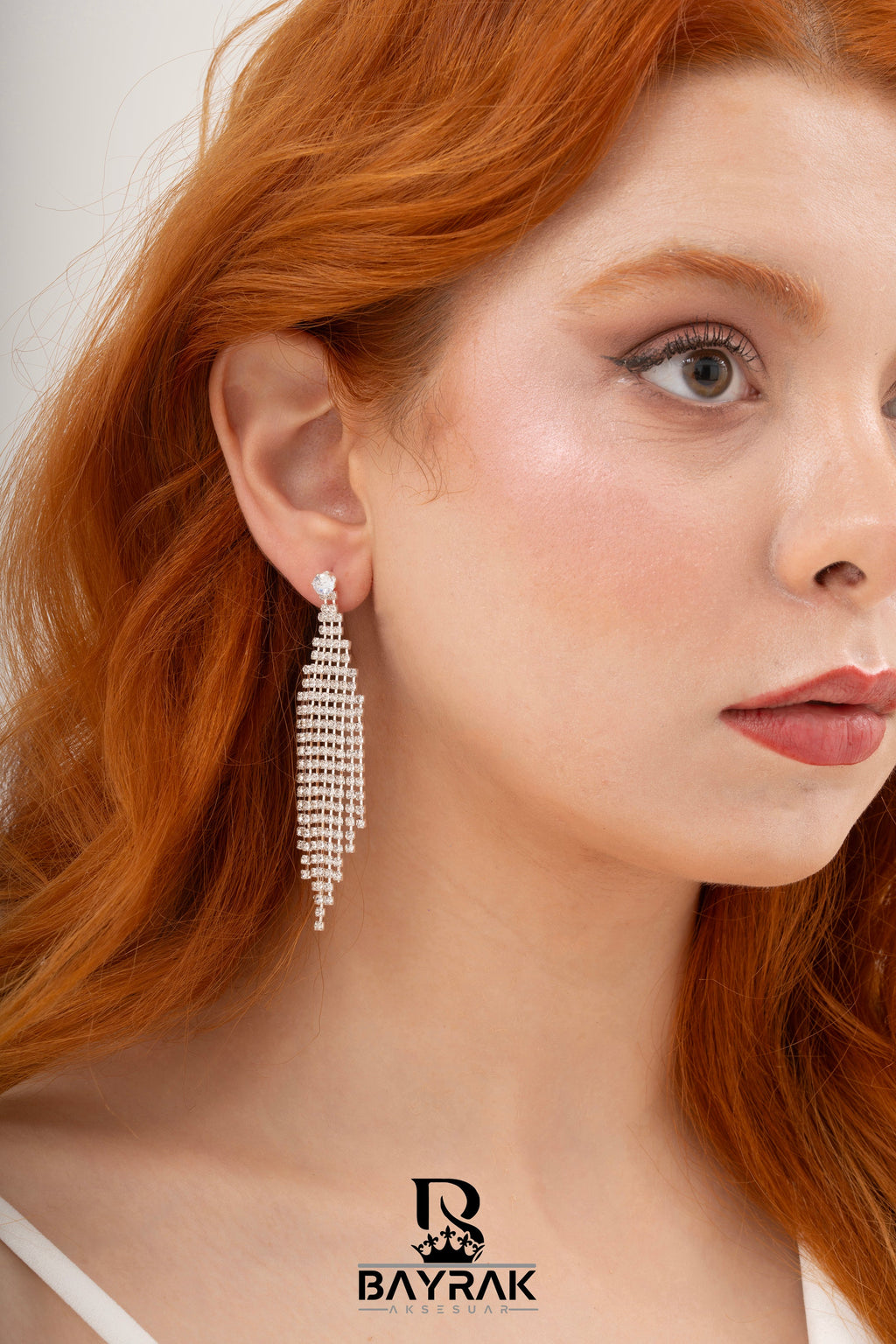 Elia -312- Crystal-Style Fashion Earrings product photo 2