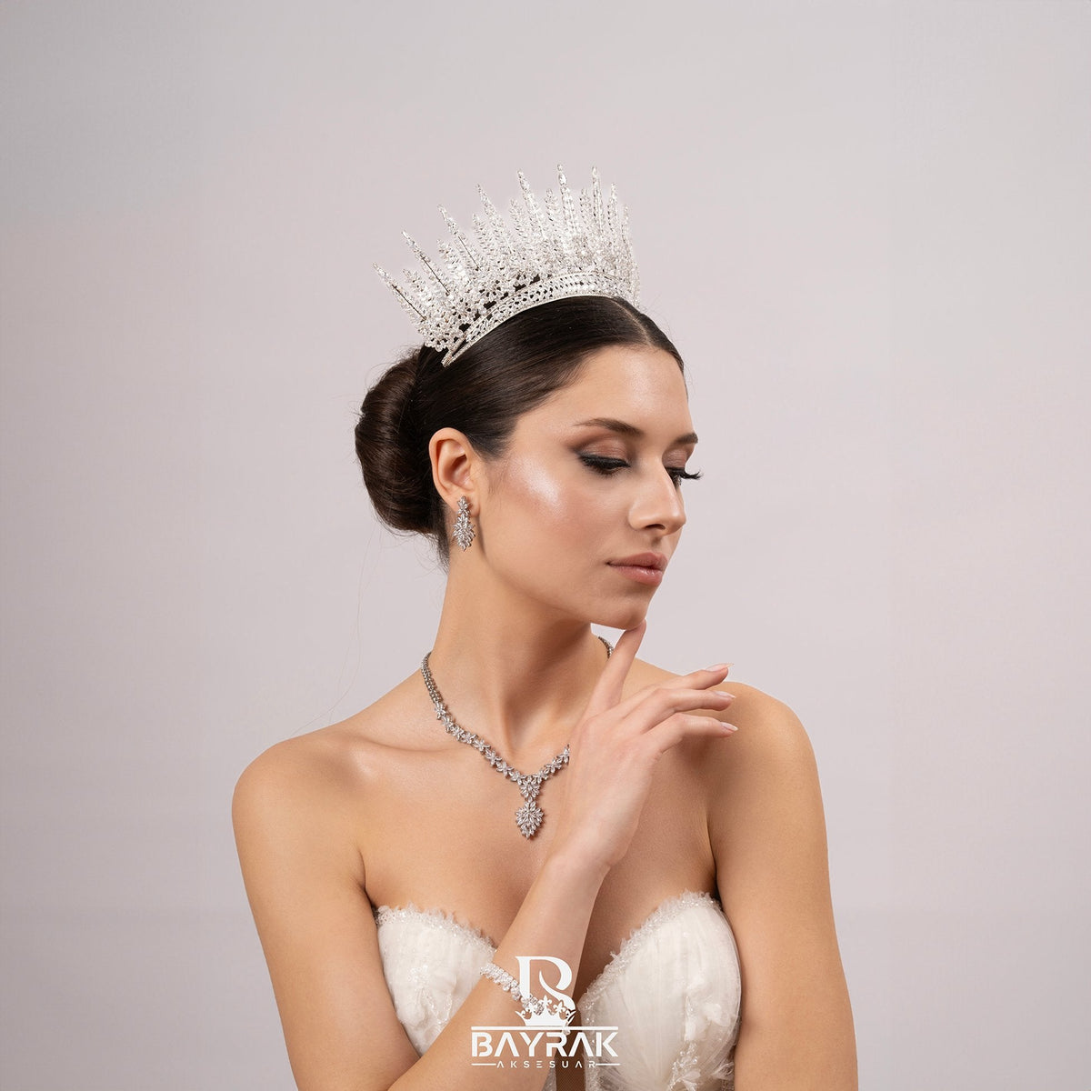 LIA -770- Crystal-Style Bridal Headpiece product photo 1