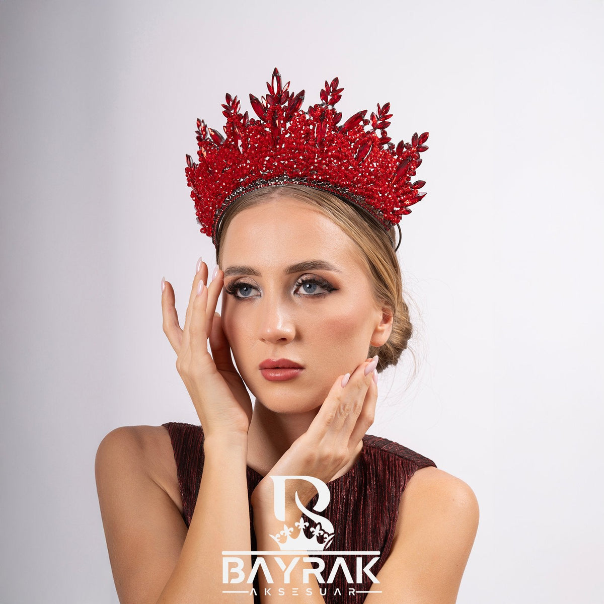 Sultan's 920 Bridal Headpiece product photo 1