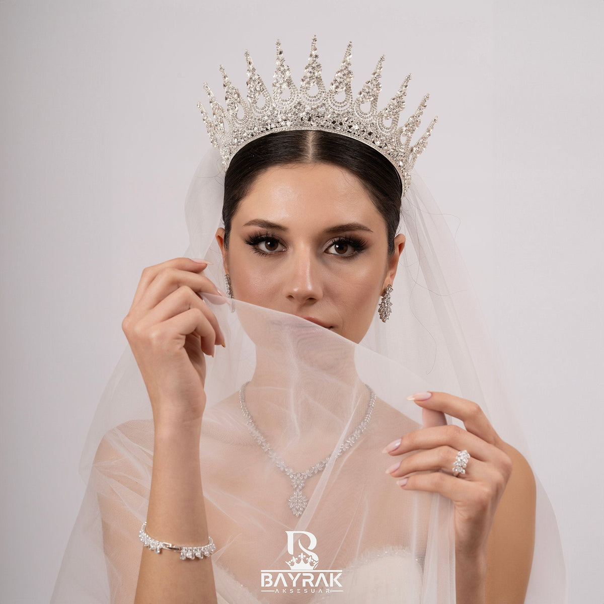 Maira -397- Bridal Headpiece product photo 1