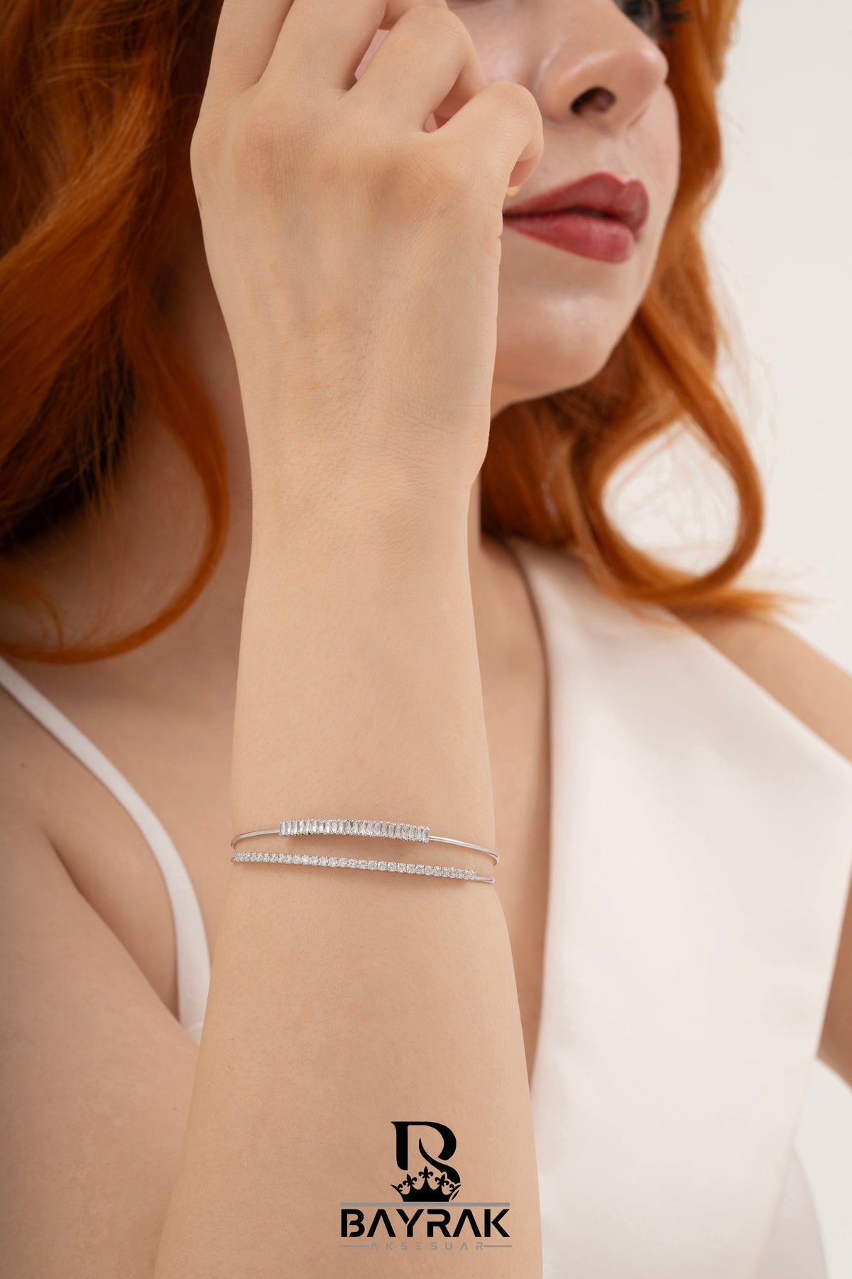 Impera -108- Kelepce Crystal-Style Fashion Bracelet product photo 2
