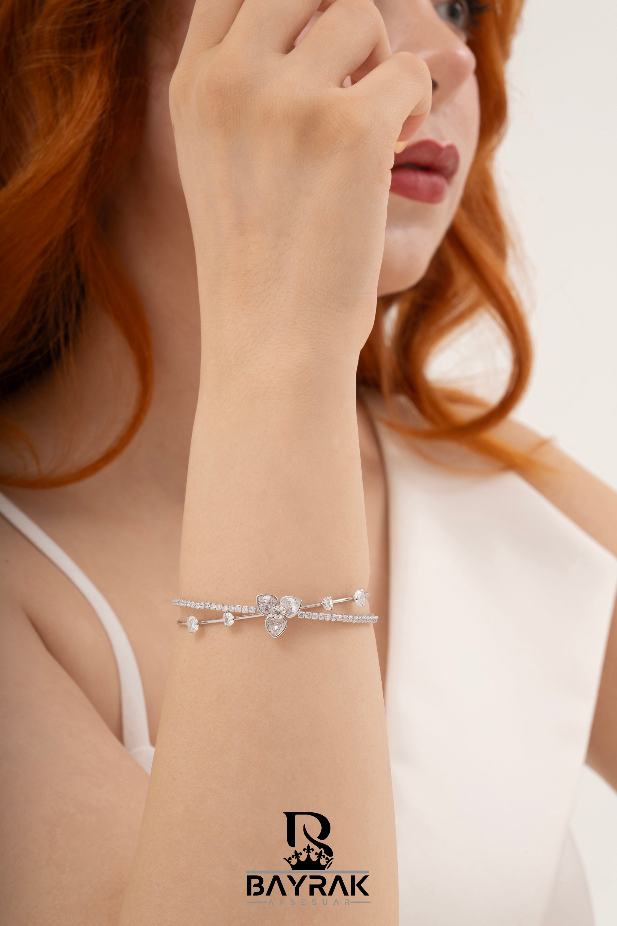 Impera -112- Kelepce Crystal-Style Fashion Bracelet product photo 2