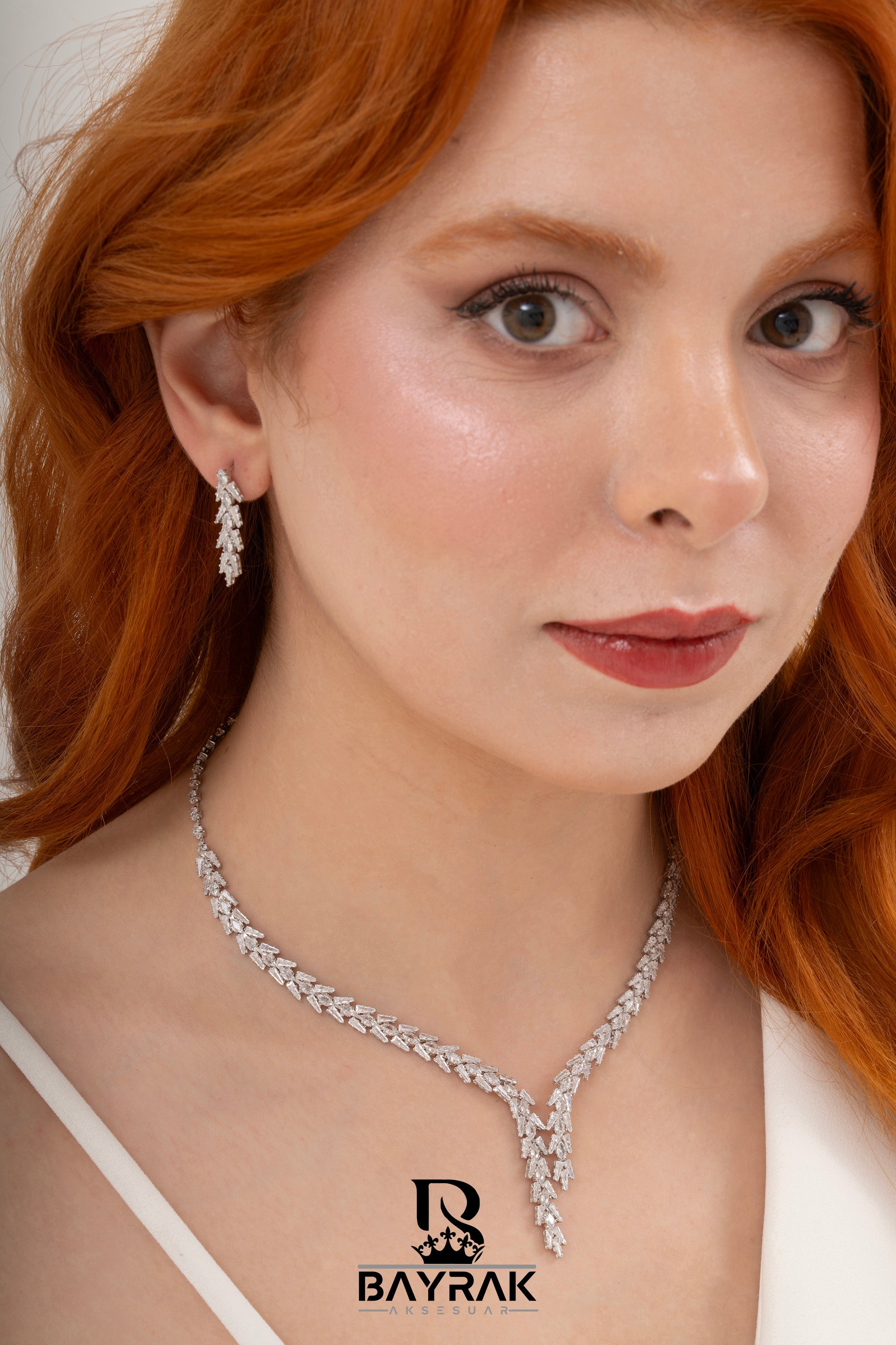 LB 2505 Crystal-Style Fashion Jewelry Set product photo 2