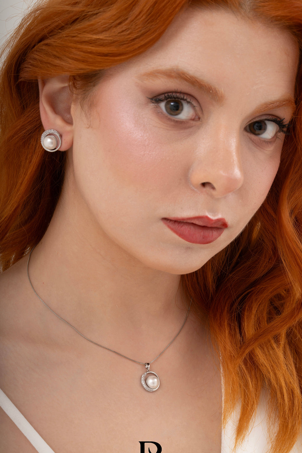 Lumi -178- Crystal-Style Fashion Jewelry Set product photo 2