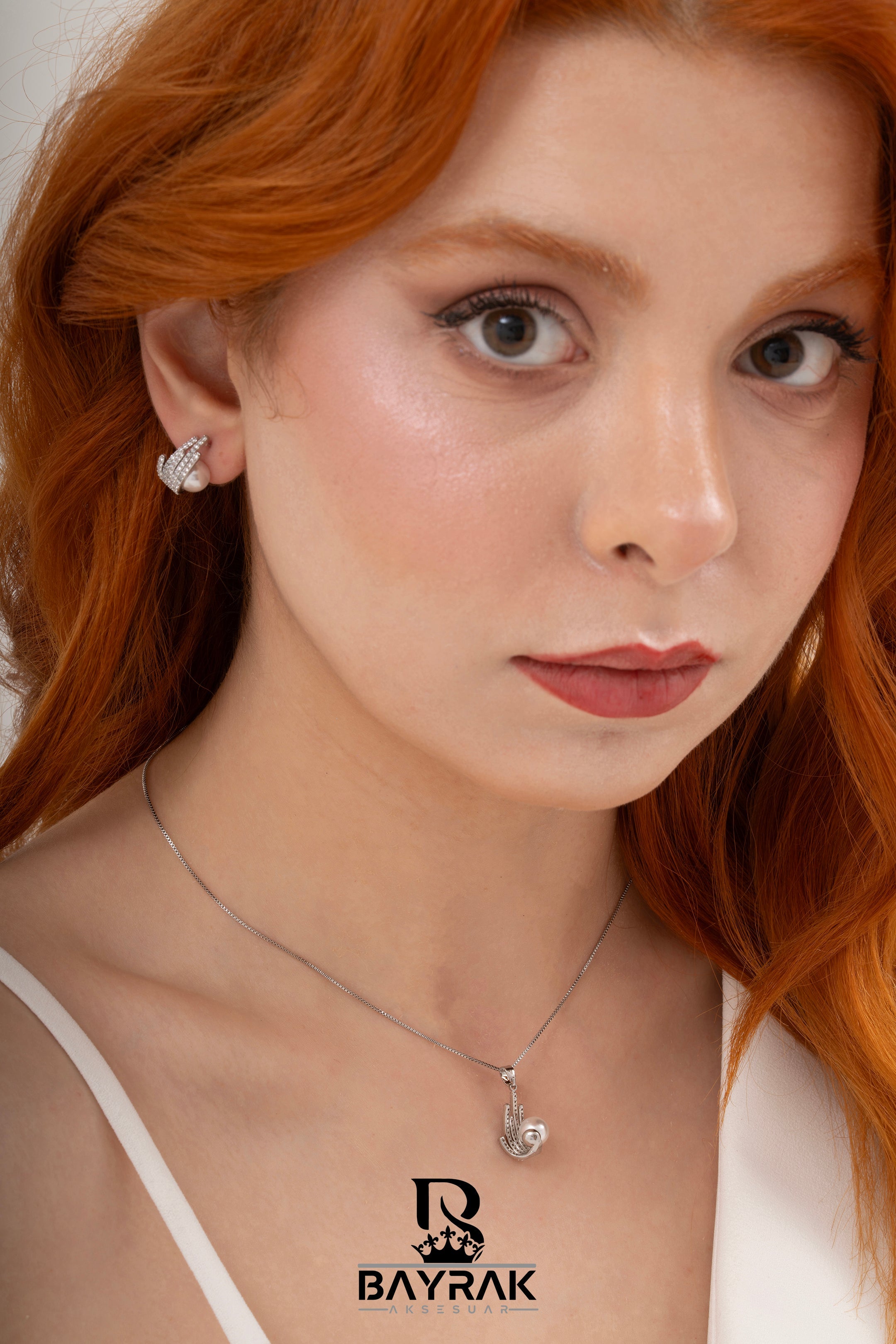 Lumi -194- Crystal-Style Fashion Jewelry Set product photo 2