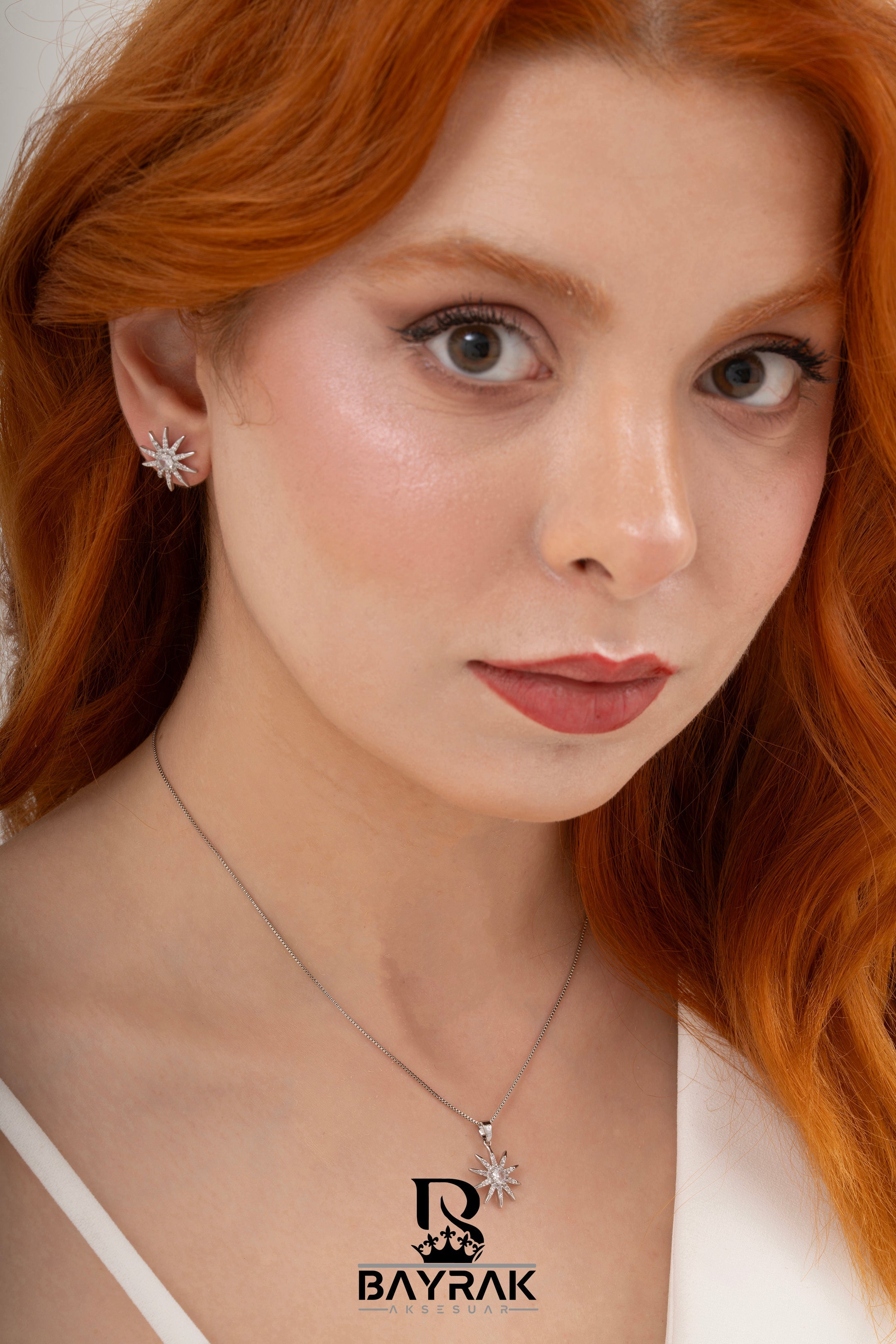 Lumi -200- Crystal-Style Fashion Jewelry Set product photo 3