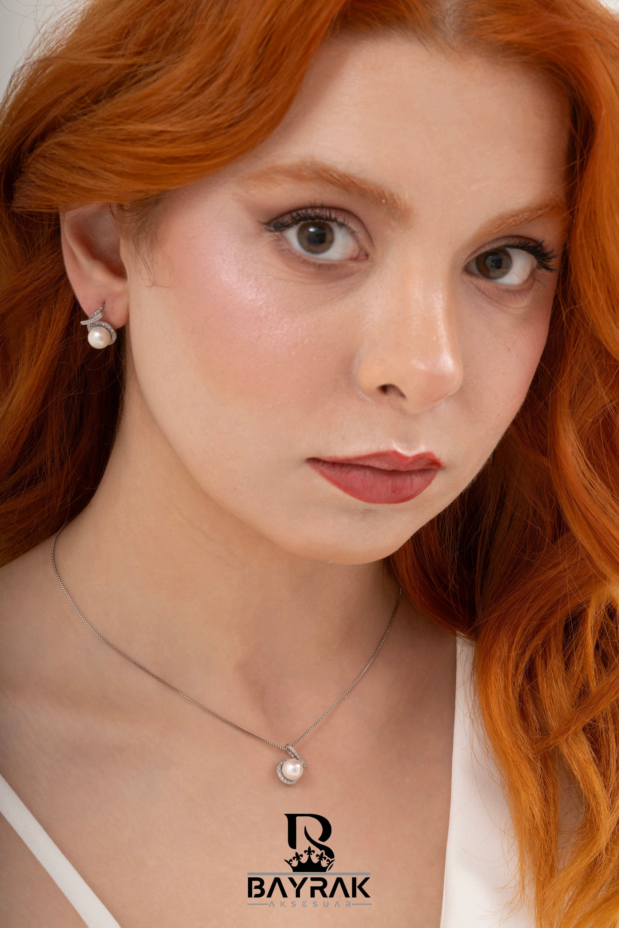 Lumi -202- Crystal-Style Fashion Jewelry Set product photo 2