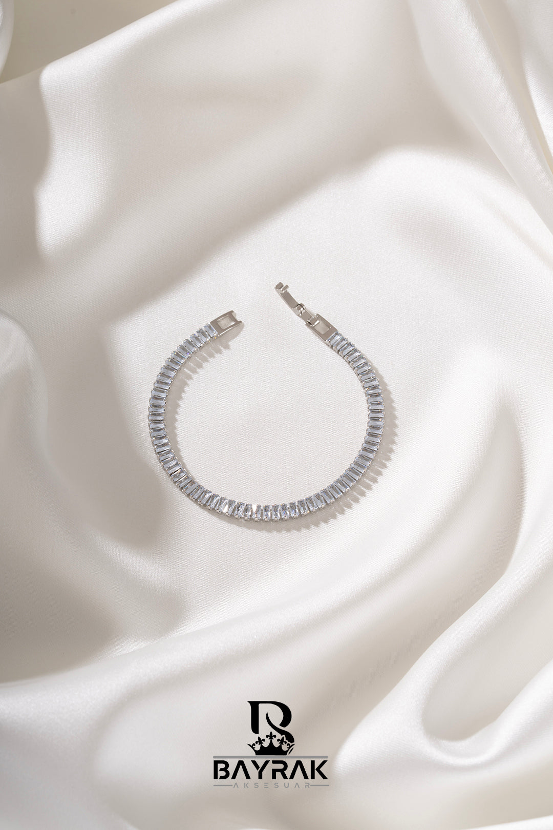 Mirel 338 Crystal-Style Fashion Bracelet product photo 1