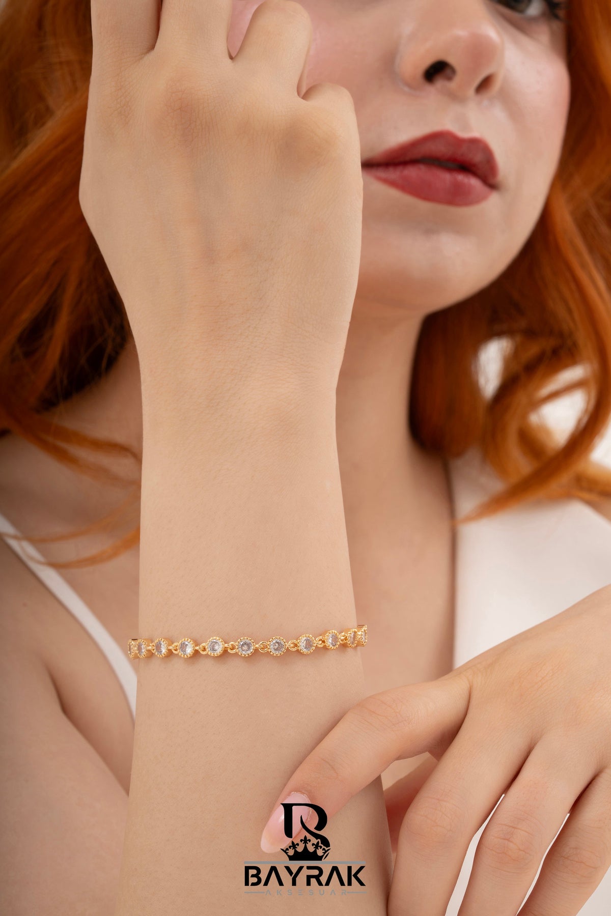 Vela -04- Crystal-Style Fashion Bracelet product photo 2