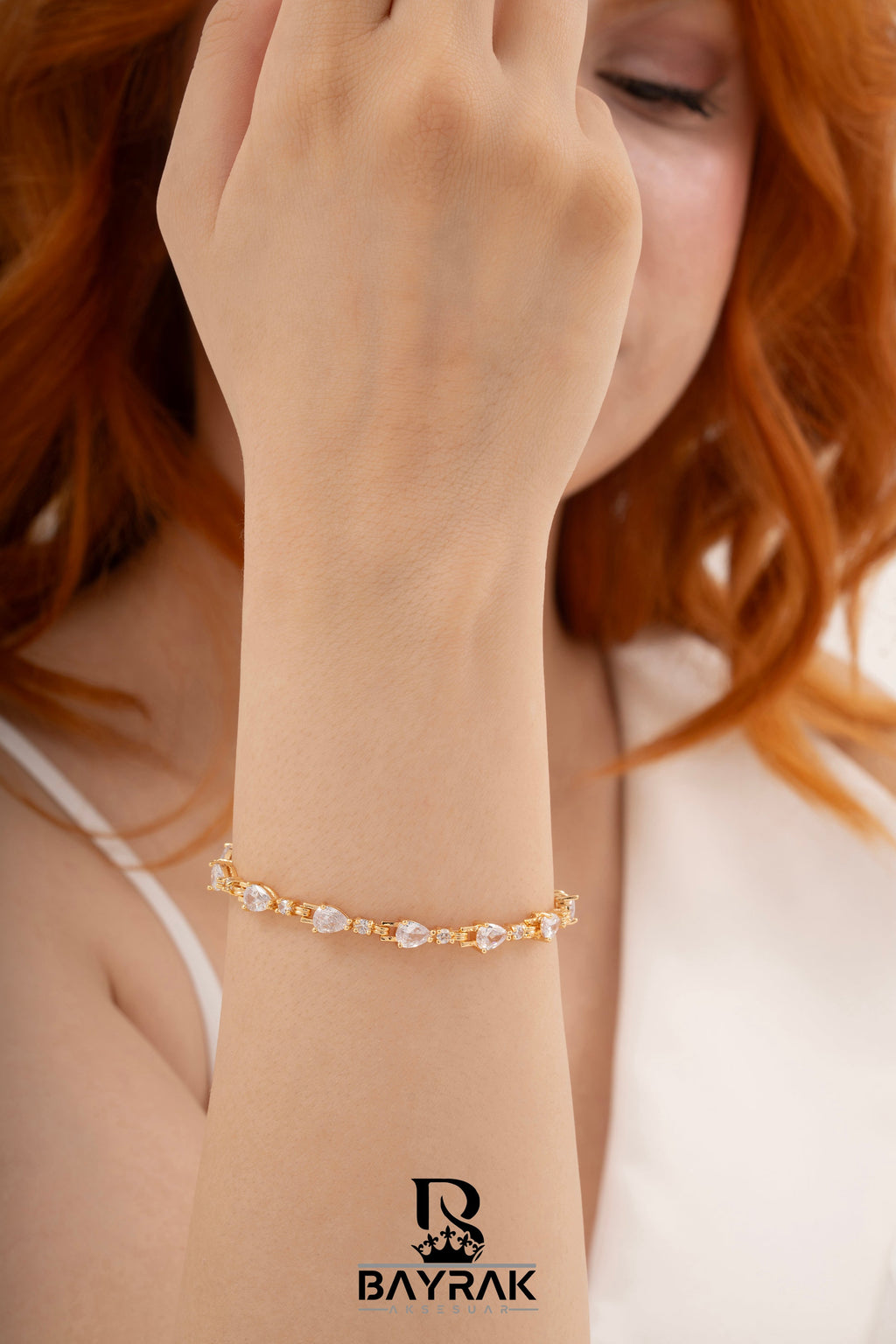 Vela -08- Crystal-Style Fashion Bracelet product photo 2