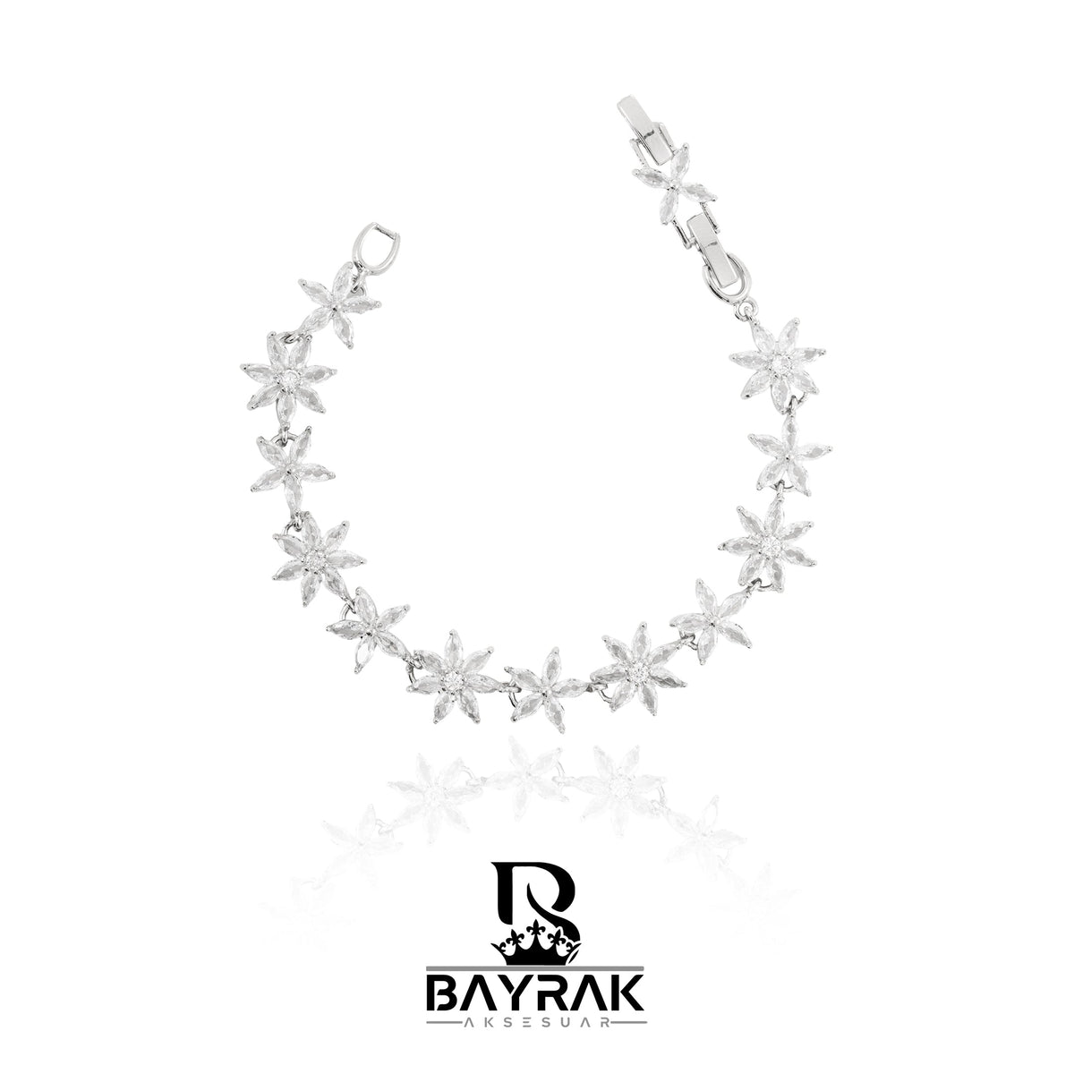 Vela -82- Crystal-Style Fashion Bracelet product photo 1